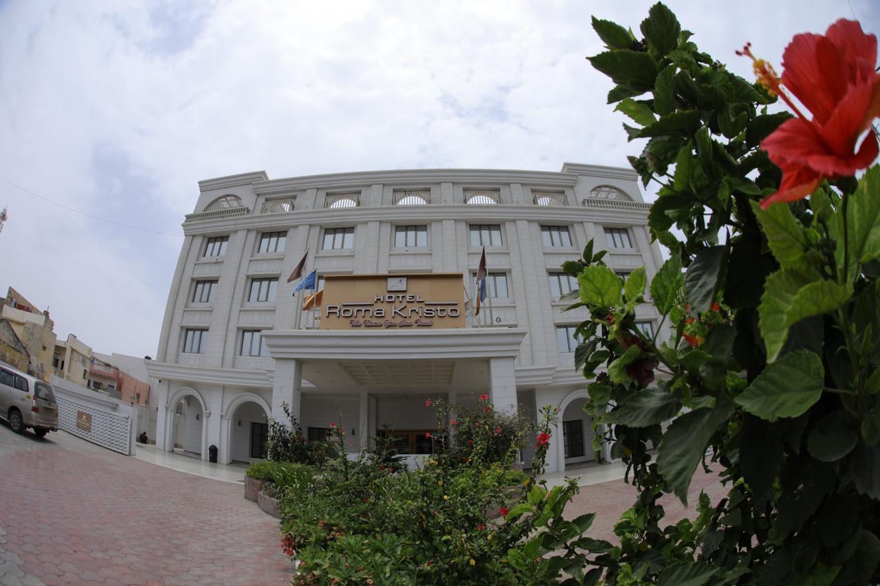 Hotel Roma Kristo Dwārka Exterior foto